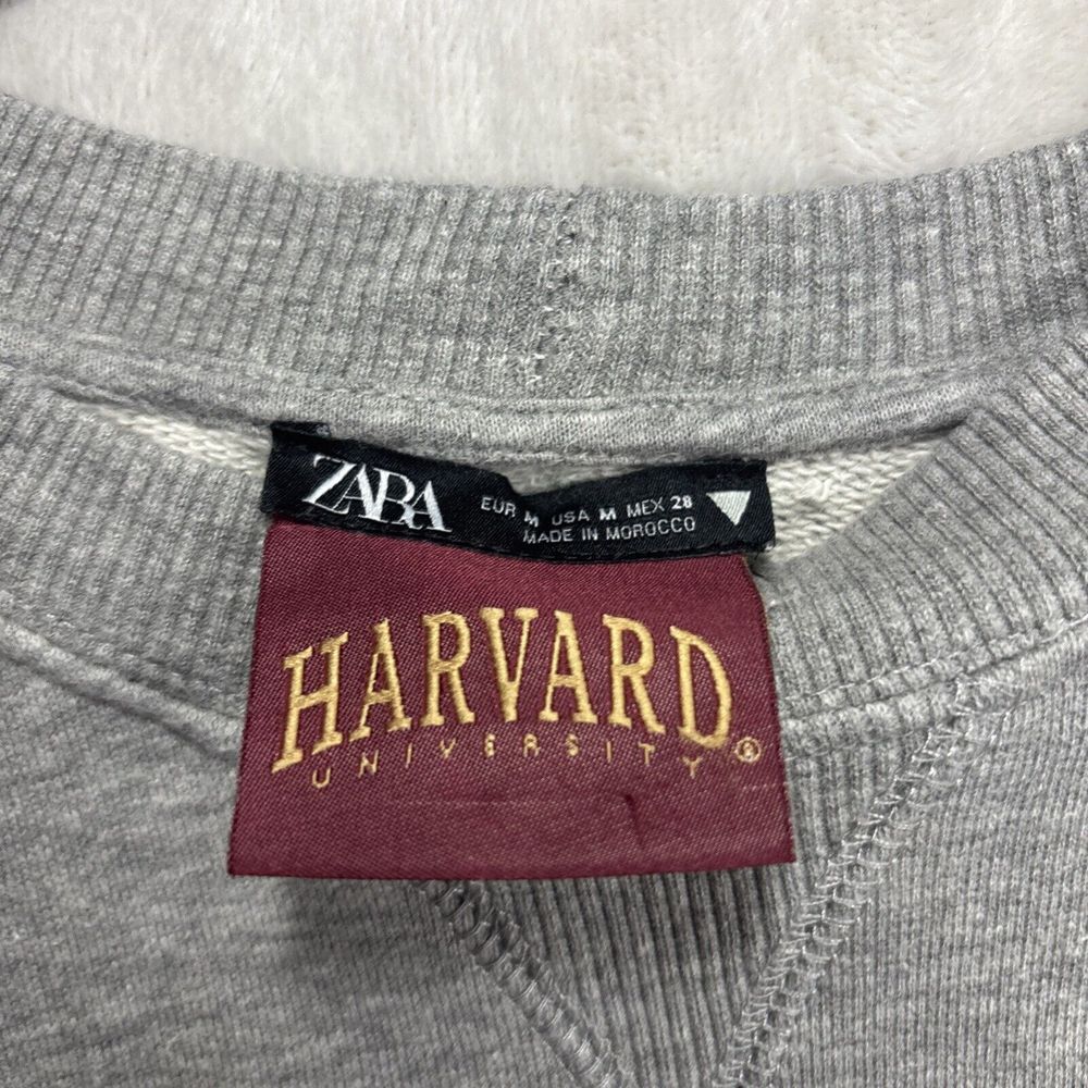 Harvard Crimson Sweatshirt Womens Medium Gray Crewneck Pullover Fleece Zara* - Picture 3 of 6